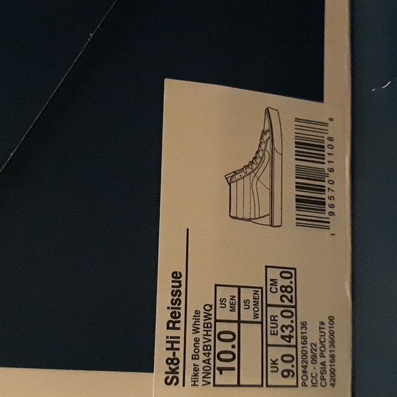 Vault by Vans Sk8-Hi Reissue *NWT* - Picture 14 of 16